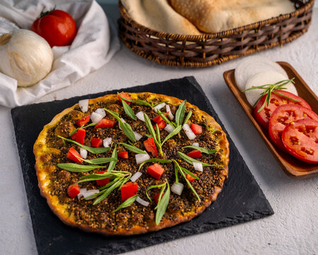 Zaatar manakish middle east cuisine pastry delicious 