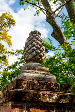 Pineapple style finial on stone wall, Charleston, South Carolina, USA