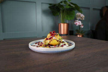 Indian restaurant food 