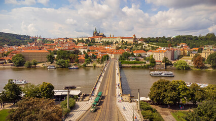 Most Mánesa w Pradze, widok z góry.  - obrazy, fototapety, plakaty