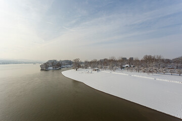 Beach on Danube, Strand under the snow