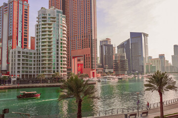 Fototapeta na wymiar Dubai marina 