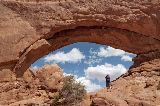 North Window in der Window Section im Arches Nationalpark in Utah USA