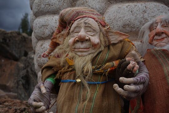 Peru, Cusco, elf, dwarf