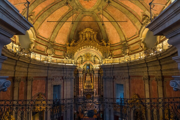 Interior de la torre de los clérigos, Oporto
