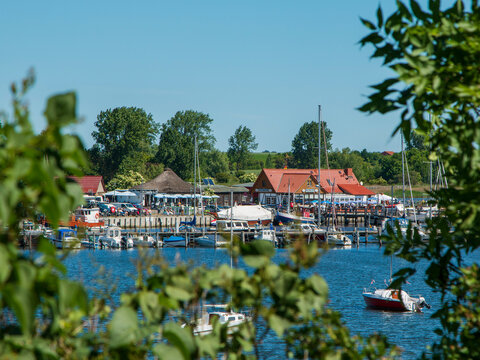 Poel Kirchdorf Hafen