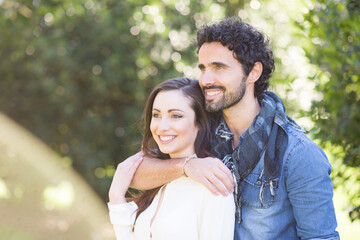 Naklejka premium Happy couple outdoors