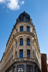 Fototapeta na wymiar View of famous building in Lyon city