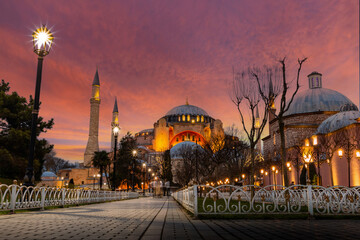 Fototapeta na wymiar Beautiful view on Hagia Sophia in Istanbul, sunset time. Turkey.
