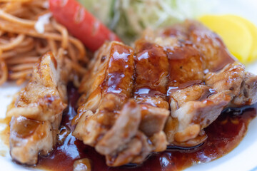 美味しい鶏肉の照り焼き
