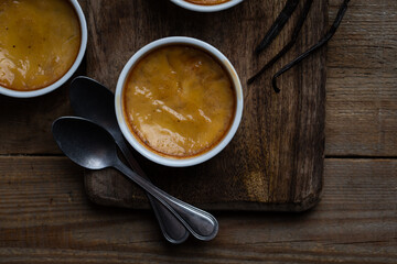 flan crème cuite aux oeufs et vanille fait maison