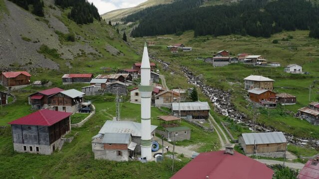 Aerial view of Elevit Plateau in Rize. 4K Footage in Turkey