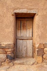 Fototapeta na wymiar Door of a Celtiberian dwelling in Numantia, in the archaeological site that can be visited, Cerro de la Muela, Garray