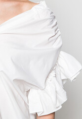 Detail raffle sleeve blouse woman in white