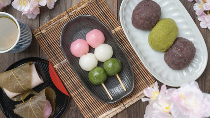 桜と和菓子(ぼたもち・三色団子・桜餅)　春のお花見・お彼岸イメージ