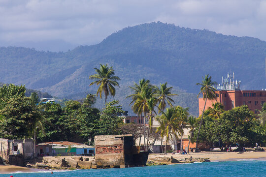 Venezuelan Caribbean, Puerto Cabello shores