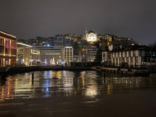 Fototapeta na wymiar night view of the town country