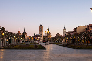 Fototapeta na wymiar Plaza Cervantes, Alcalá de Henares, Madrid.