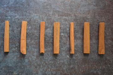 Raw whole dried Cinnamon bark