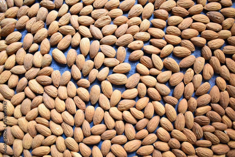 Wall mural Raw whole dried almond seed