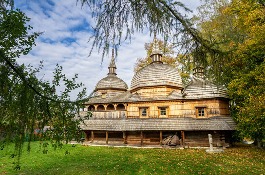 the Orthodox Church of St. Paraskeva in Nowe Brusno