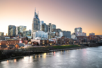 Fototapeta na wymiar View of city of Nashville Tennessee with skyscrapers