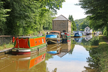 Obraz premium Boats on the Brecon Canal, Wales