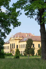 Fototapeta premium Schloss Eckartsau Castle in Austria in Spring