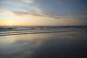 Fototapeta na wymiar Amazing sunset on the beach