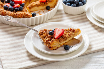 cinnamon baked french toast pie with berries