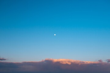 Naklejka na ściany i meble Moon at sunset