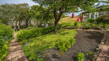 Tórshavn ist Hauptstadt der Färör Inseln und liegt auf der Insel Streymoy. Seklbst die Parks sind eine augenweide