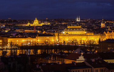 Fototapeta na wymiar Evening view of the center of Prague