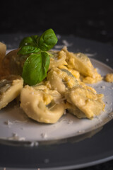 Pasta TorteliniPasta Tortelini Nudeln