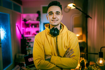 man shooting or streaming video podcast or vlogg blogger at studio