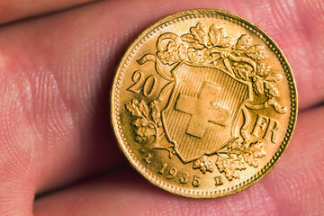 Swiss 20 Francs Vreneli gold coin from 1947 showing Helvetia