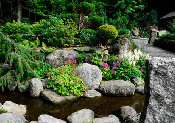 Fototapeta premium ogród japoński, japanese garden, Zen garden, garden waterfall, kamienie w ogrodzie, designer garden
