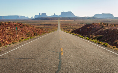 Fototapeta na wymiar Entrance Road at Monument Valley Navajo Tribal Park