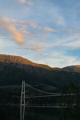 Fototapeta na wymiar Hardanger Bridge