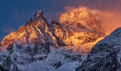 Foto auf Acrylglas Mont Blanc Epic sunrise over Mont Blanc