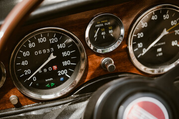Speedometer meter gauge on an old vintage car - Powered by Adobe