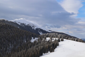 winter Sinyak mountain