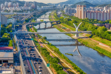 Fototapeta premium Between spring and summer.