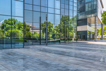 modern office building outdoors in the downtown