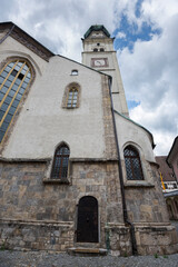 Fototapeta na wymiar Parish church of St. Nicholas, in the old town of Hall in Tyrol, Austria