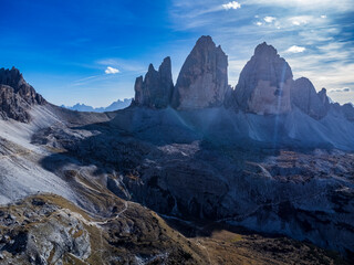 Obraz premium Exciting view of the three peaks of Lavaredo and Monte Paterno. Dream Dolomites.