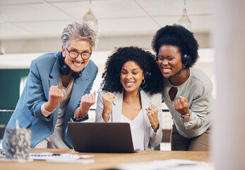 Teamwork goals, success or happy people in call center in celebration of sales target together in office. Winner, business deal or insurance agents celebrate bonus at customer services or crm support - obrazy, fototapety, plakaty