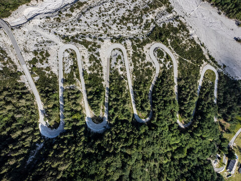 Along the mountainous roads of the Val Dogna to the slopes of the Montasio. Friuli.