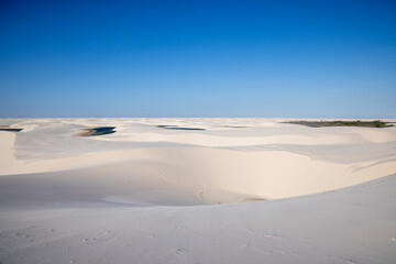 Paisagem do parque nacional dos Lençóis Maranhenses, com suas belas lagoas e dunas