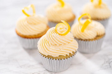 Lemon cupcakes